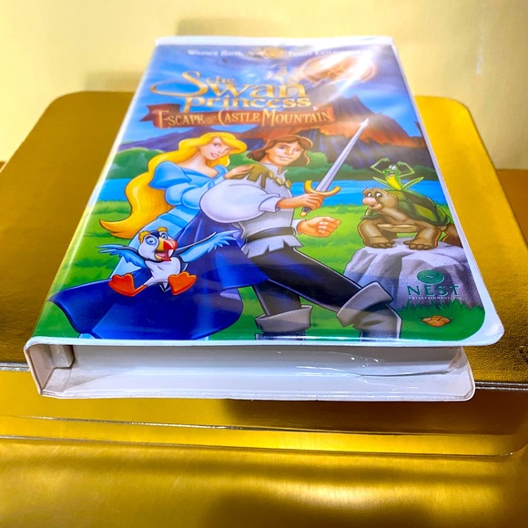 THE SWAN PRINCESS WARNER BROS. VTG 90s ESCAPE FROM CASTLE MOUNTAIN VHS VIDEO - Picture 12 of 13